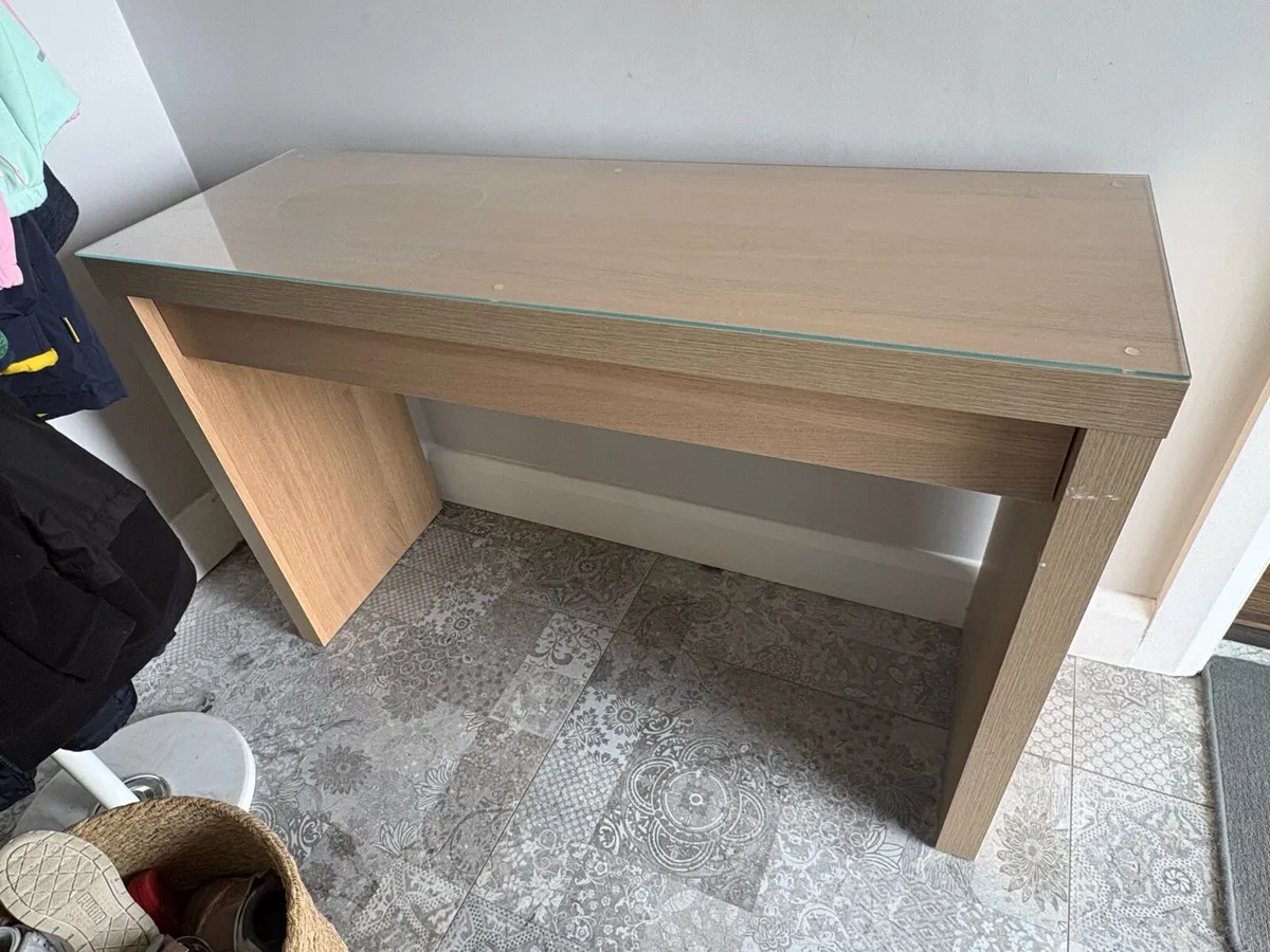 IKEA MALM dressing table - Image 1