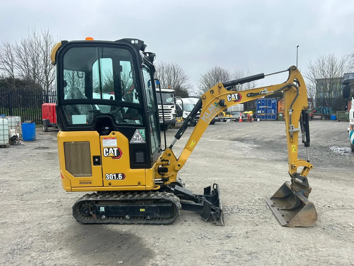 2023 Cat 301.6 Only 350Hrs - MULLANS - Image 2