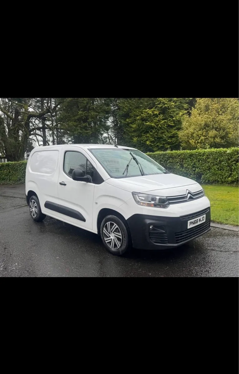 2019 citroen berlingo enterprise immaculate €6250 - Image 1