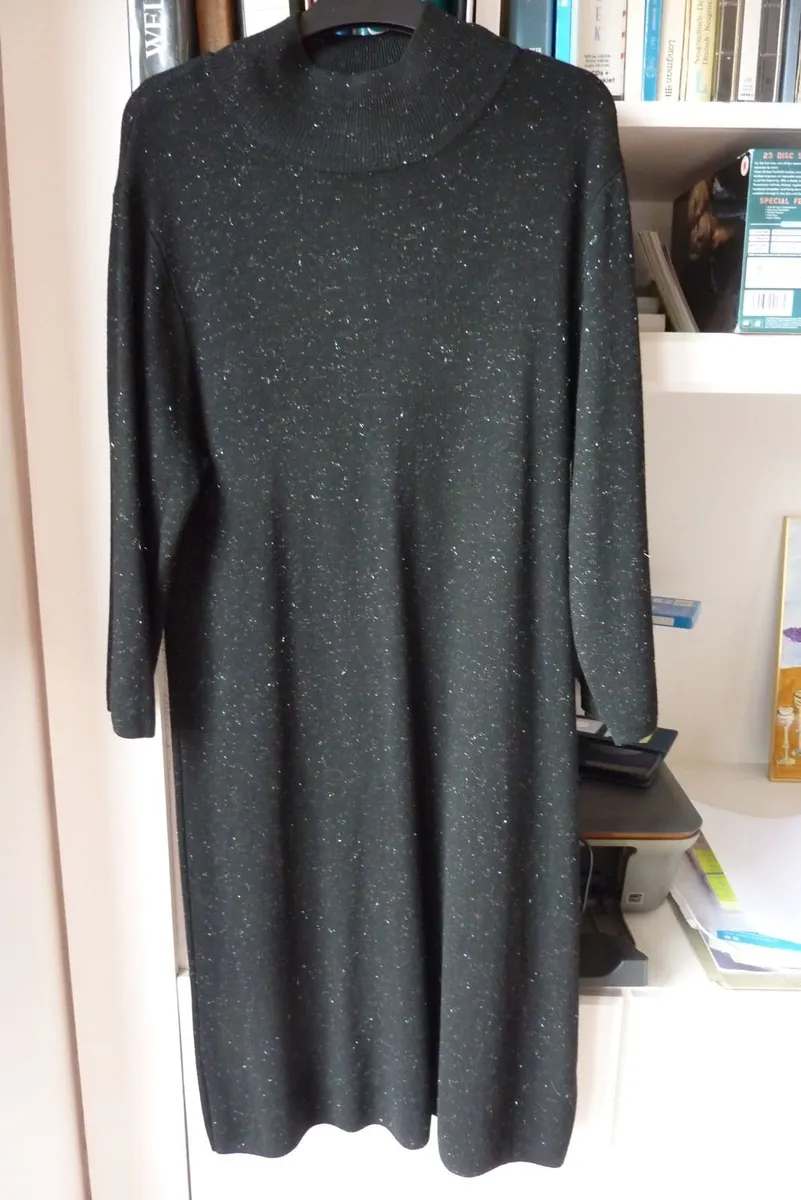 Black dress - Image 1