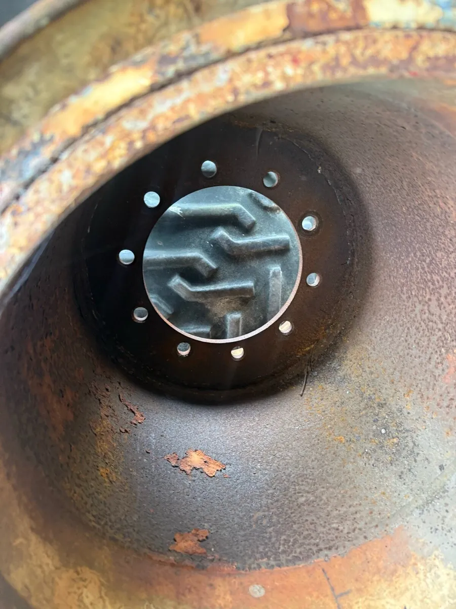 4 OVERSIZE 10STUD WHEELS - Image 4