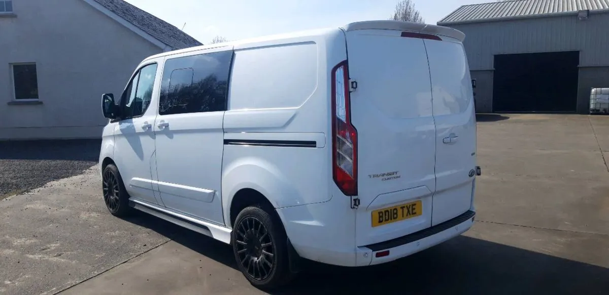 Ford Transit 320 DCB Limited - Image 3