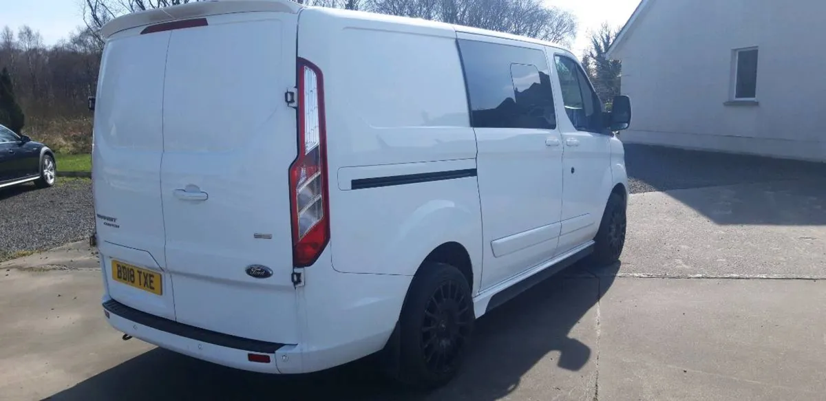 Ford Transit 320 DCB Limited - Image 4