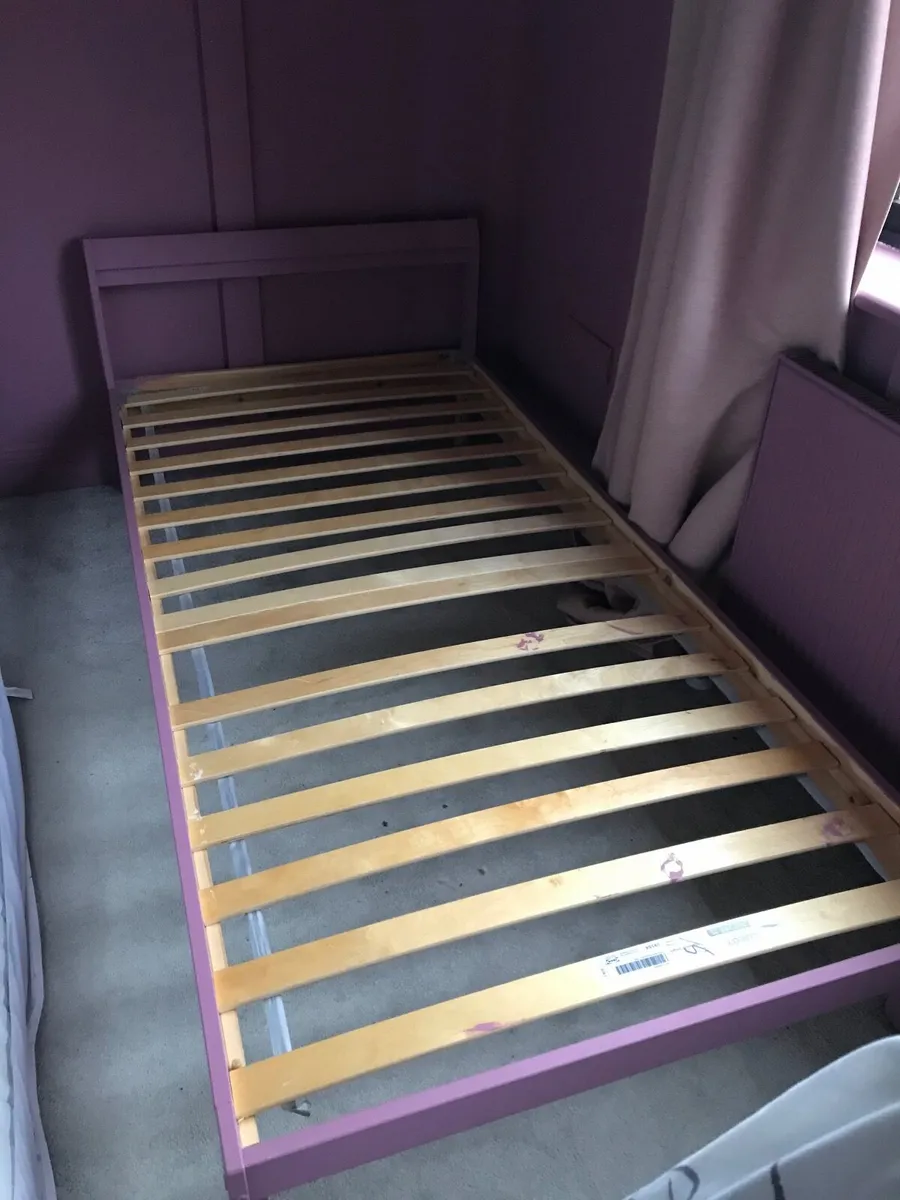 Single bed