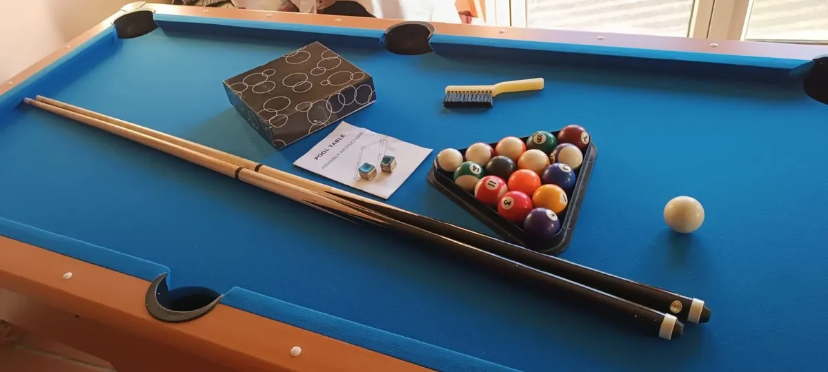 Snooker/Pool table 6x3 ft - Image 1