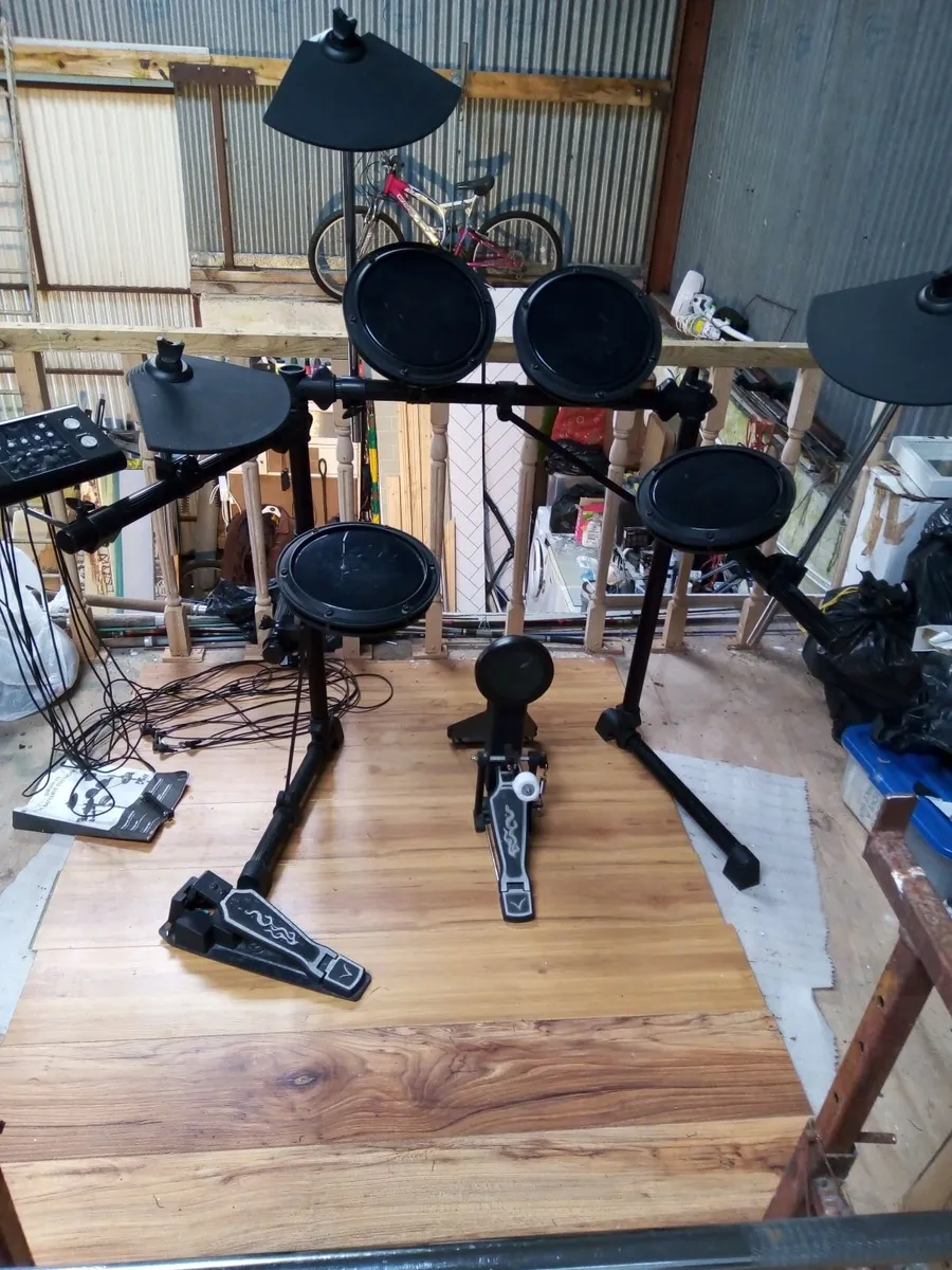 Electronic drum kit - Image 2