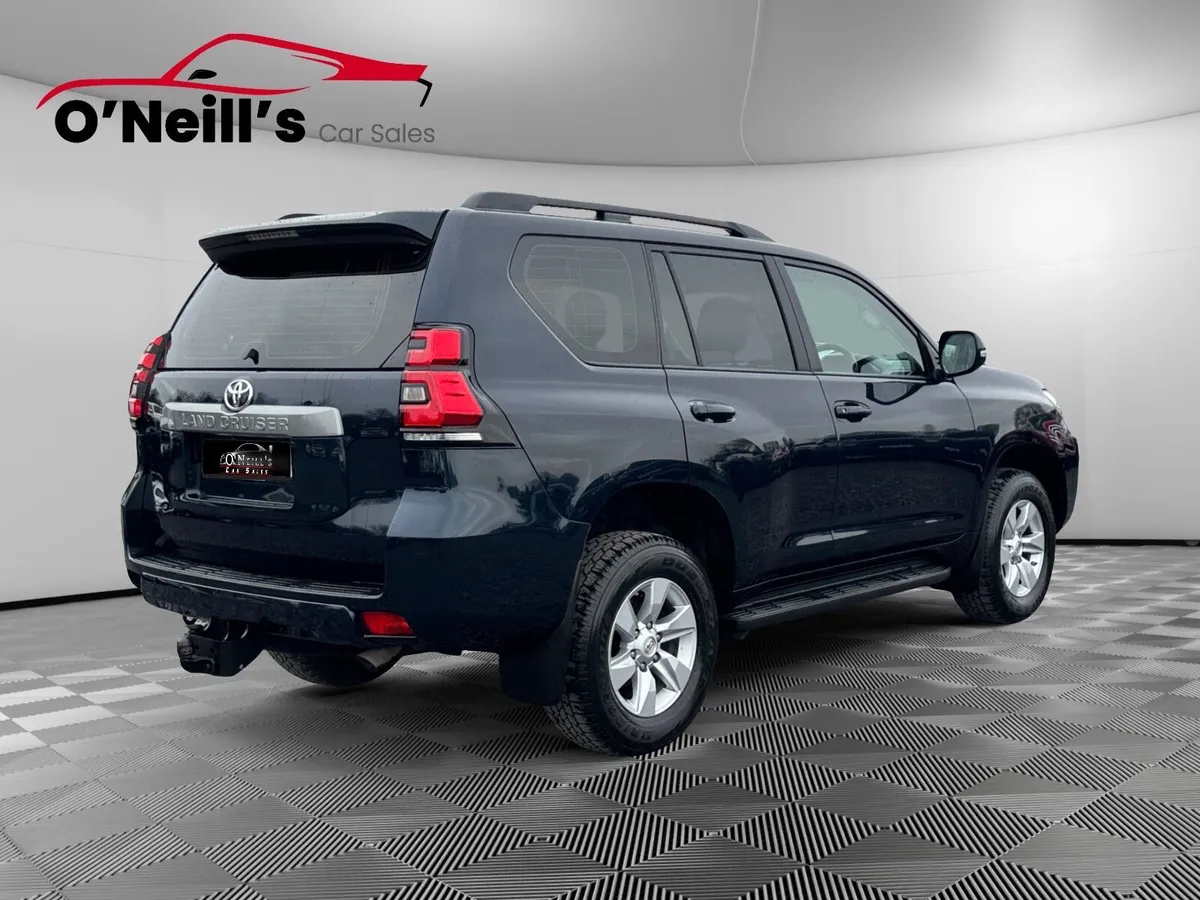 Toyota Land Cruiser 2018 *NO VAT* BUSINESS AUTO - Image 3