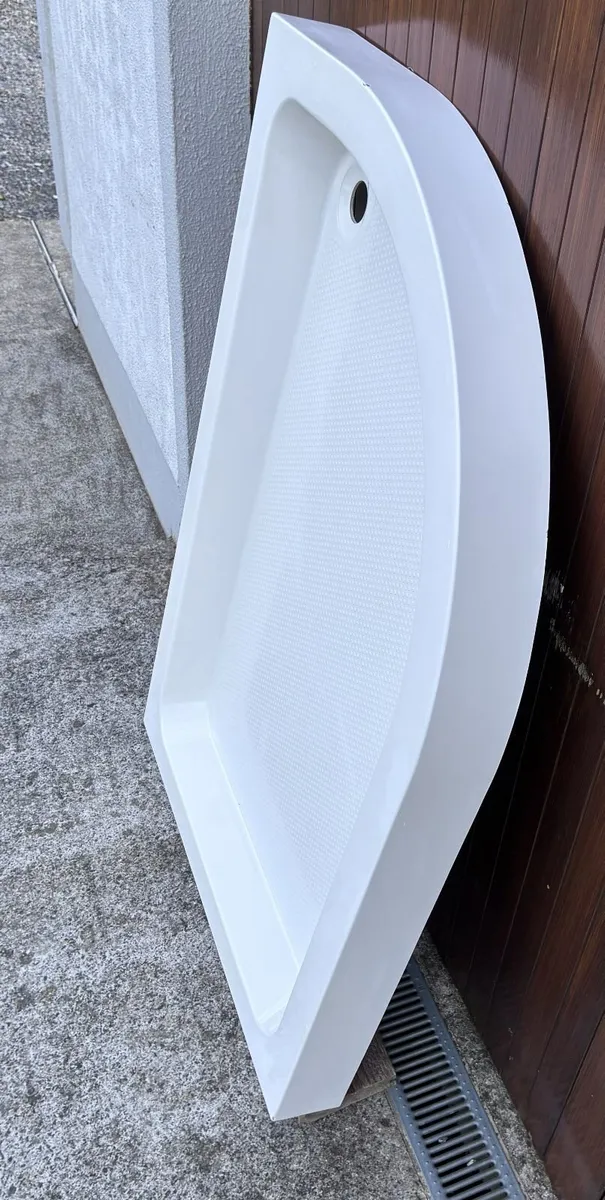 Shower tray - Image 2