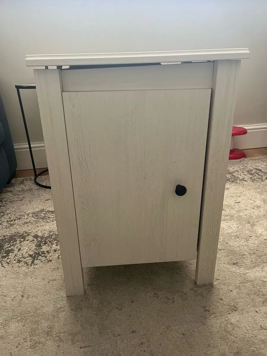 Bedside lockers - Image 1