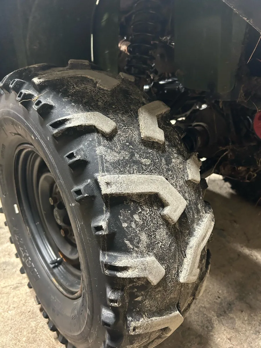 Quad tires - Image 1