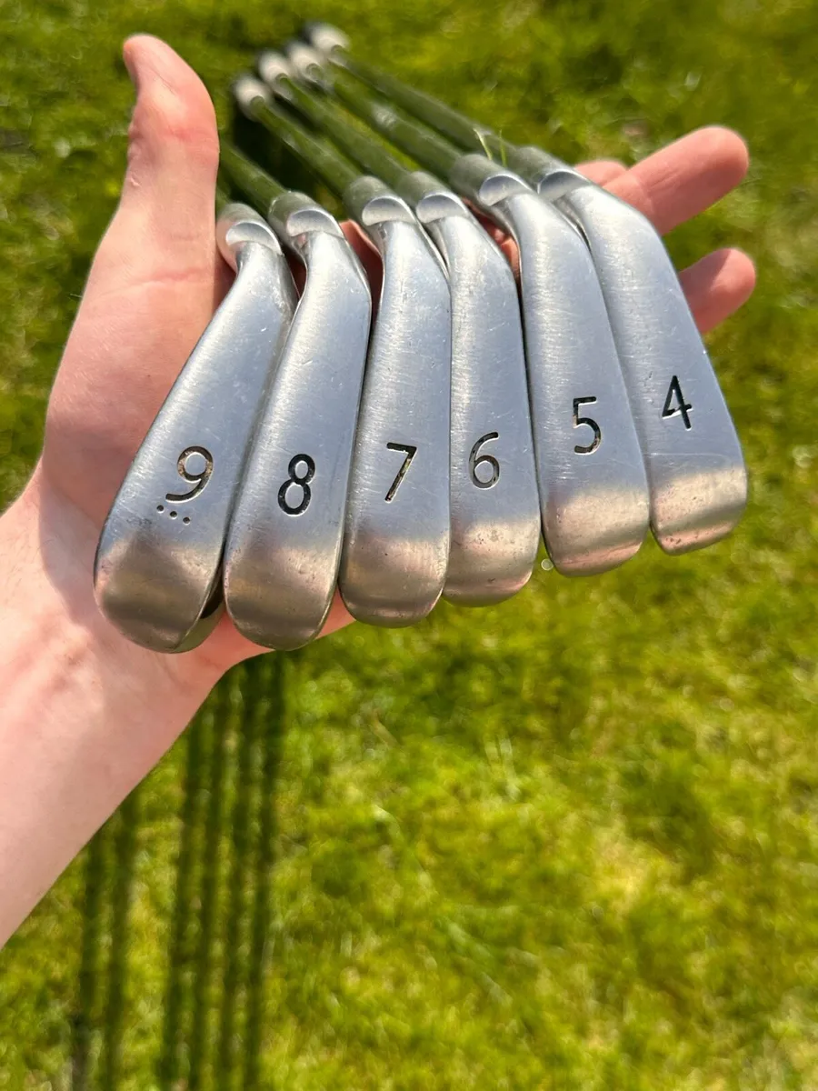 Ping i15 Green Dot Irons(4-9) *€222 on GolfBidder* - Image 2