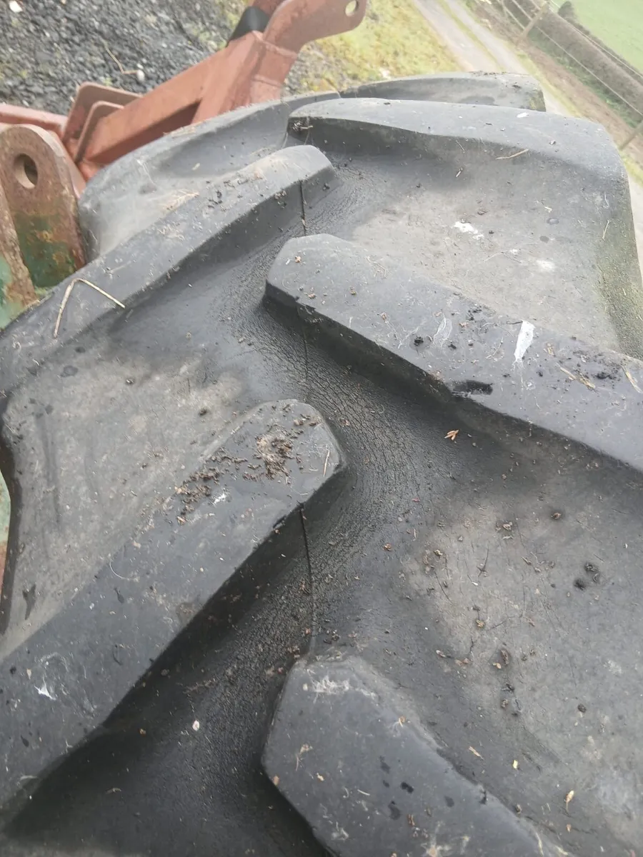 Goodyear Tractor Tyre 16.9/38 - Image 2