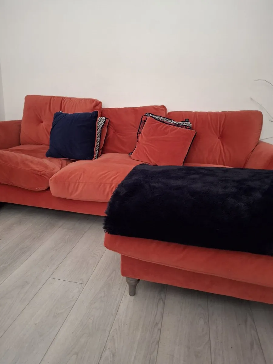 Couch - Image 1