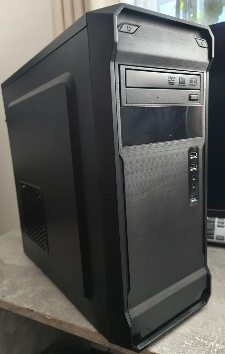 Nox Gaming PC i5 Windows 11 - Image 1