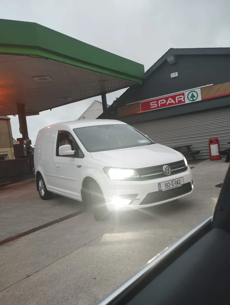 Volkswagen Caddy 2019 - Image 3