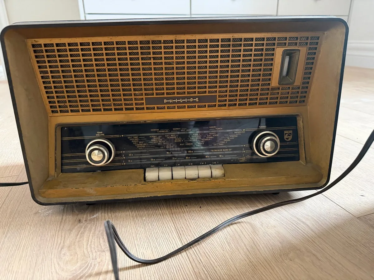 Antique radio