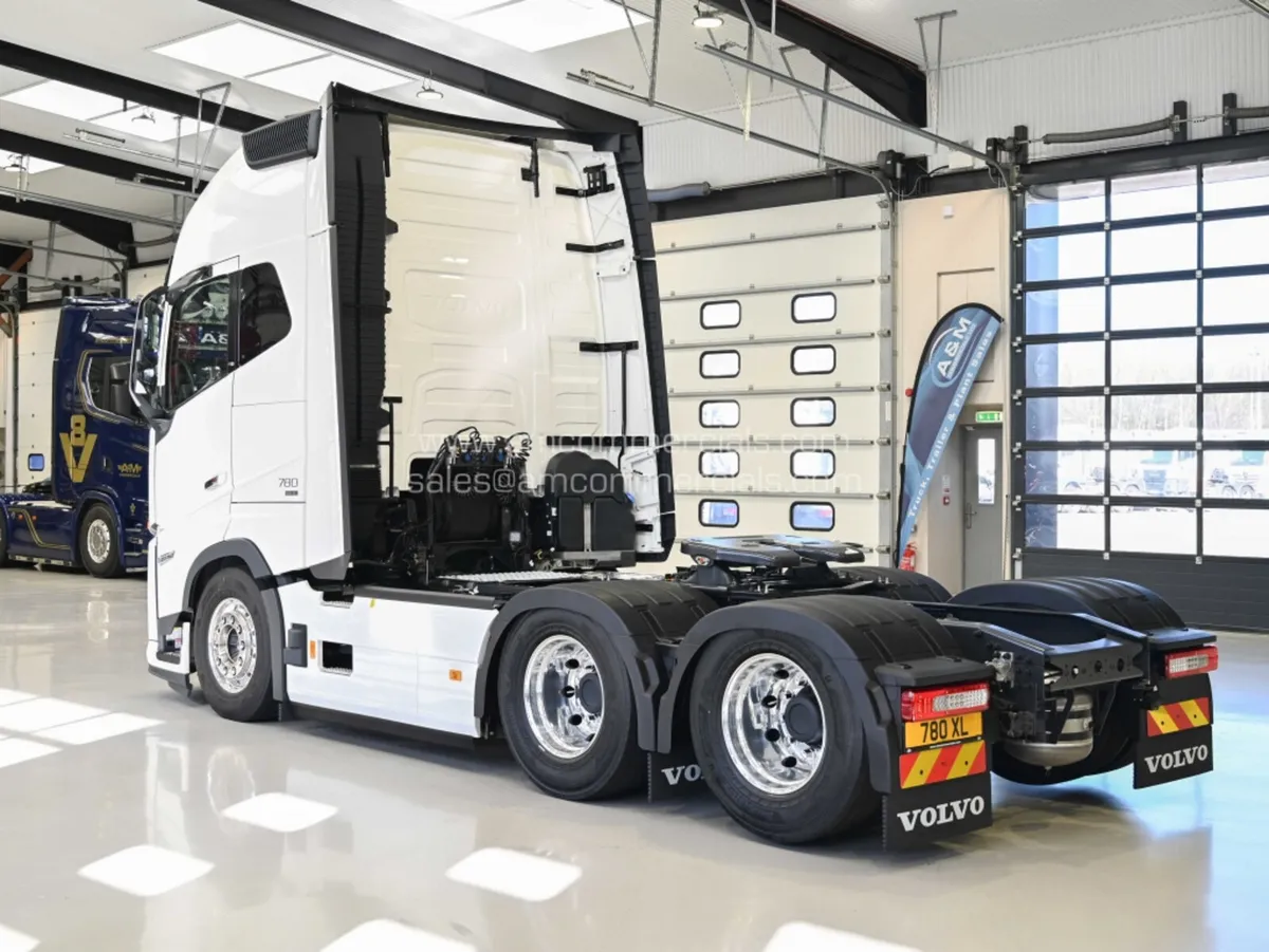 2026 VOLVO FH16 780 AERO GLOBETROTTER XL - Image 4