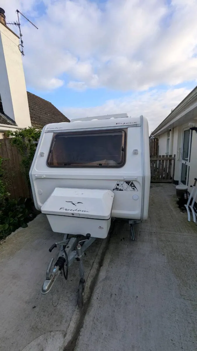 Freedom bijoux microlite caravan - Image 2