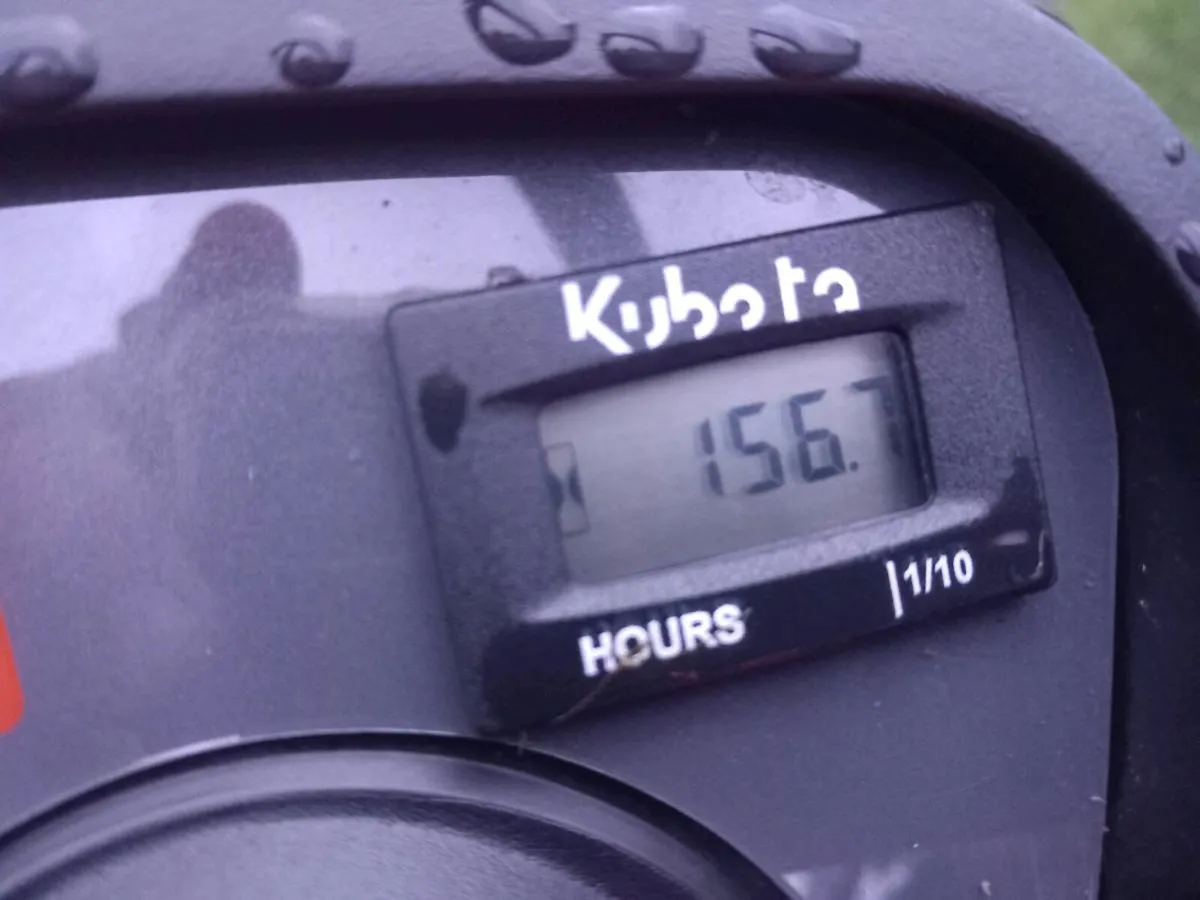 Kubota tracter lawnmowe - Image 3