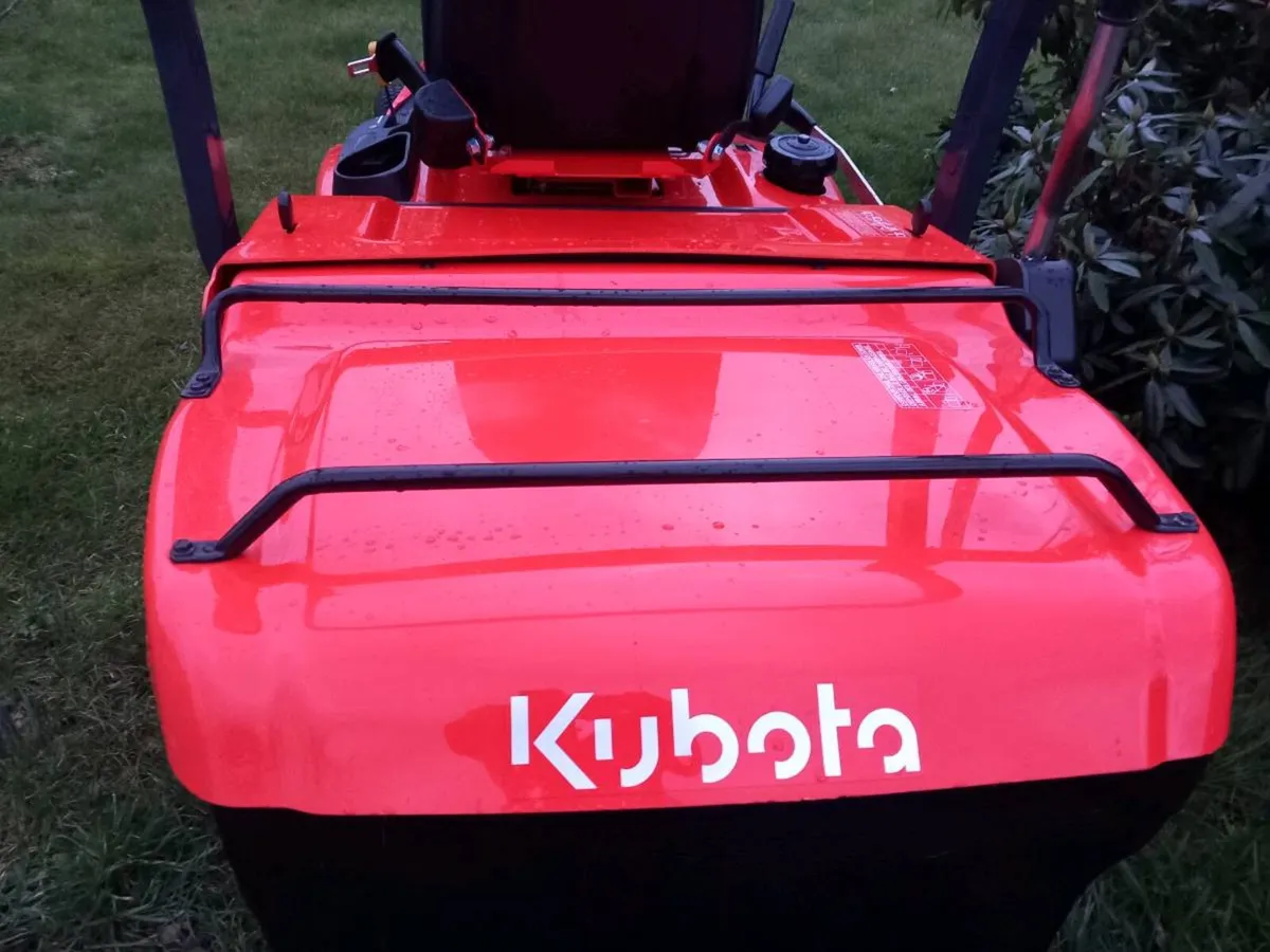 Kubota tracter lawnmowe - Image 4