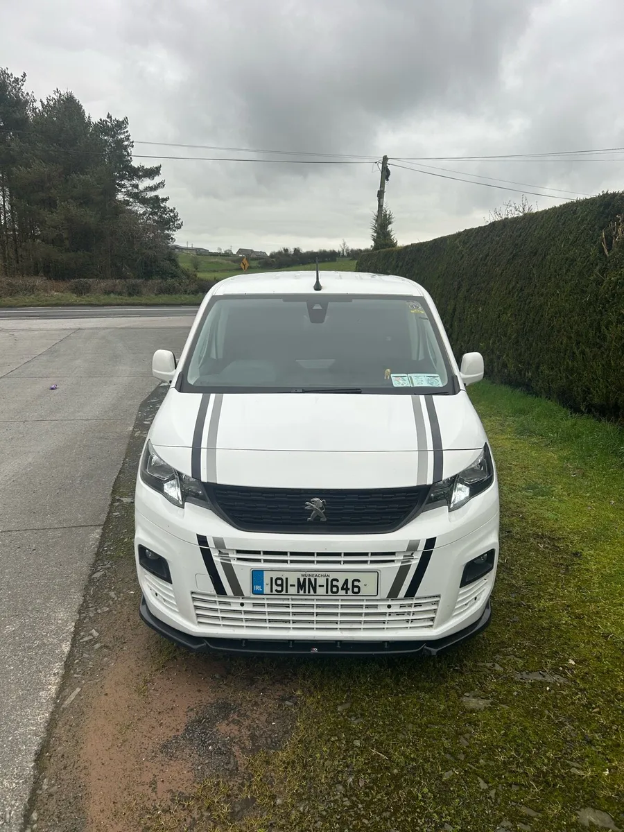 Peugeot Partner - Image 1