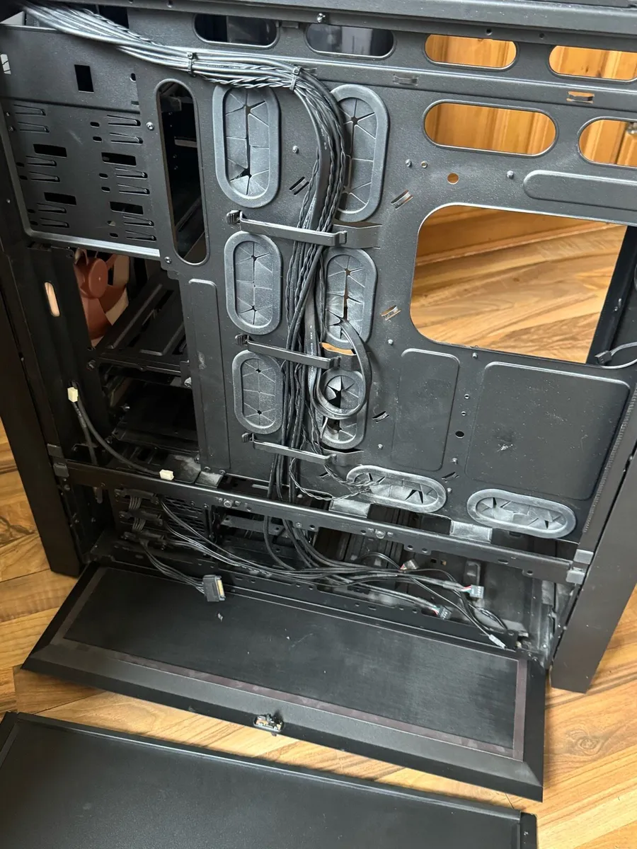 Super size corsair case - Image 3