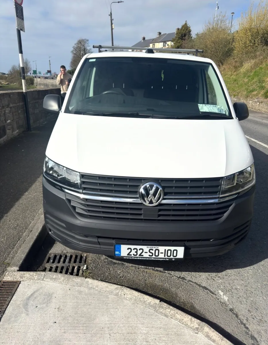 Volkswagen transporter - Image 3