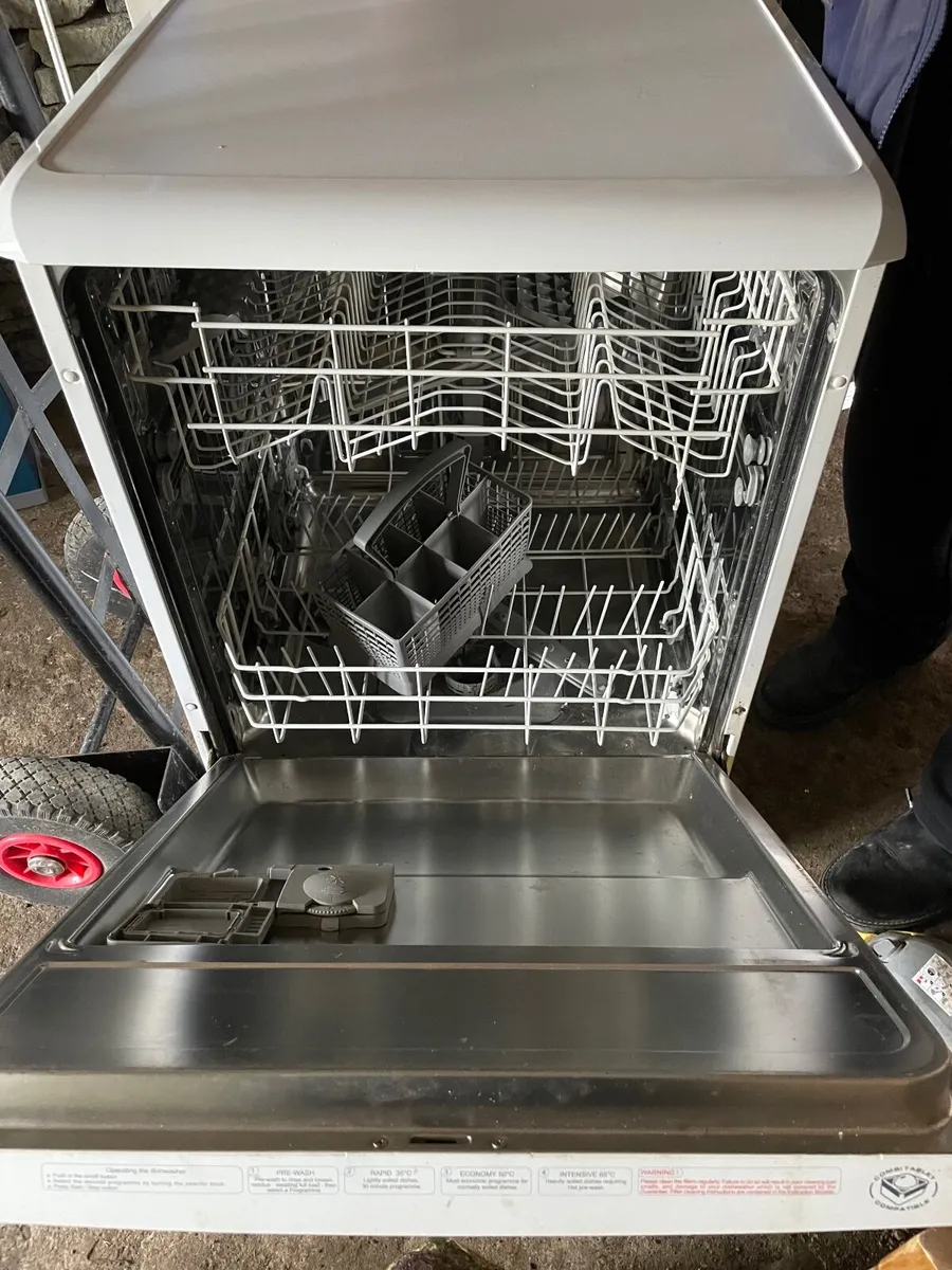 Dishwasher - Image 3