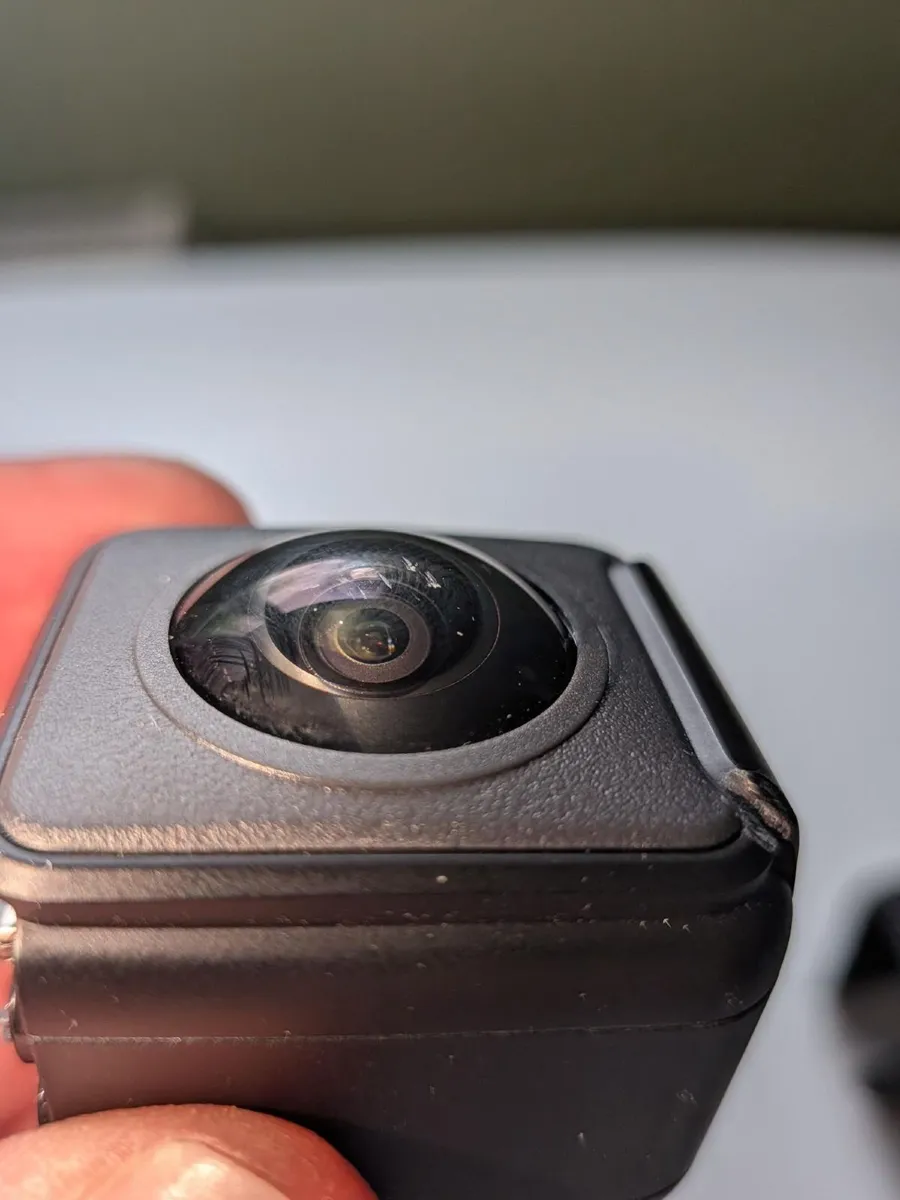 Insta360 ONE RS Twin Edition – 4K + 360 Camera (Fu - Image 3