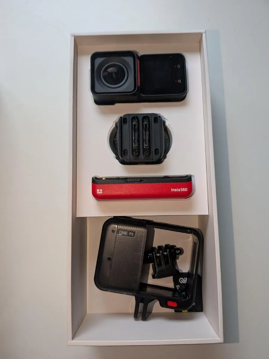 Insta360 ONE RS Twin Edition – 4K + 360 Camera (Fu - Image 1