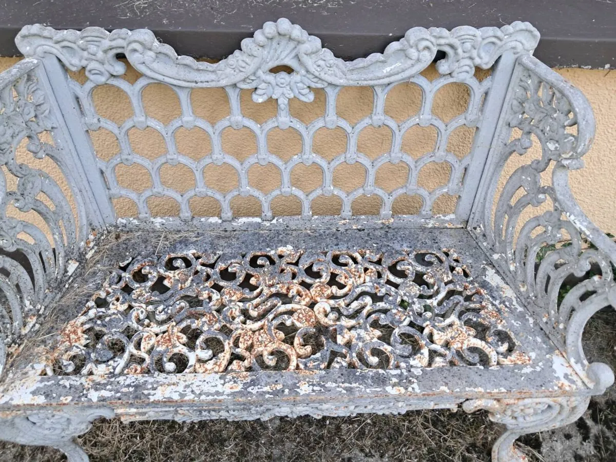 Cast iron bench - Image 2