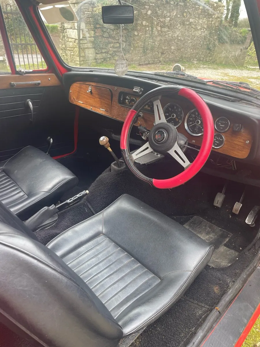 Triumph Bond Equipe - Image 3