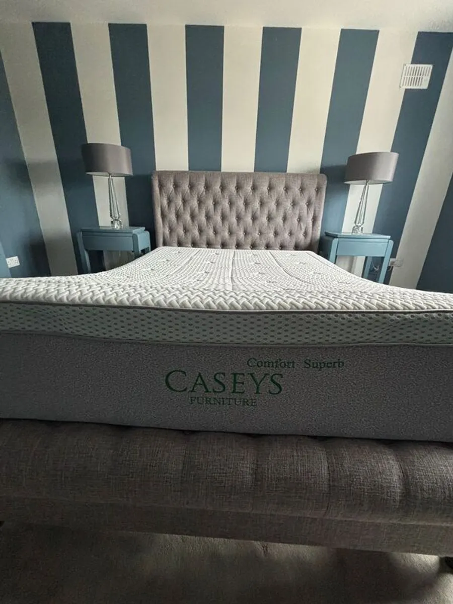 Caseys King size Bed & Mattress - Image 4