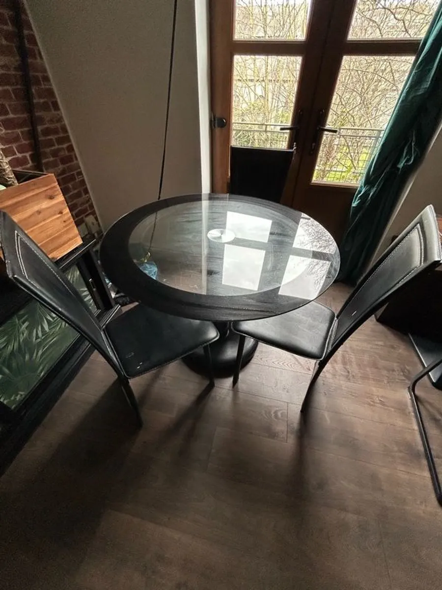 table glass wit - Image 1