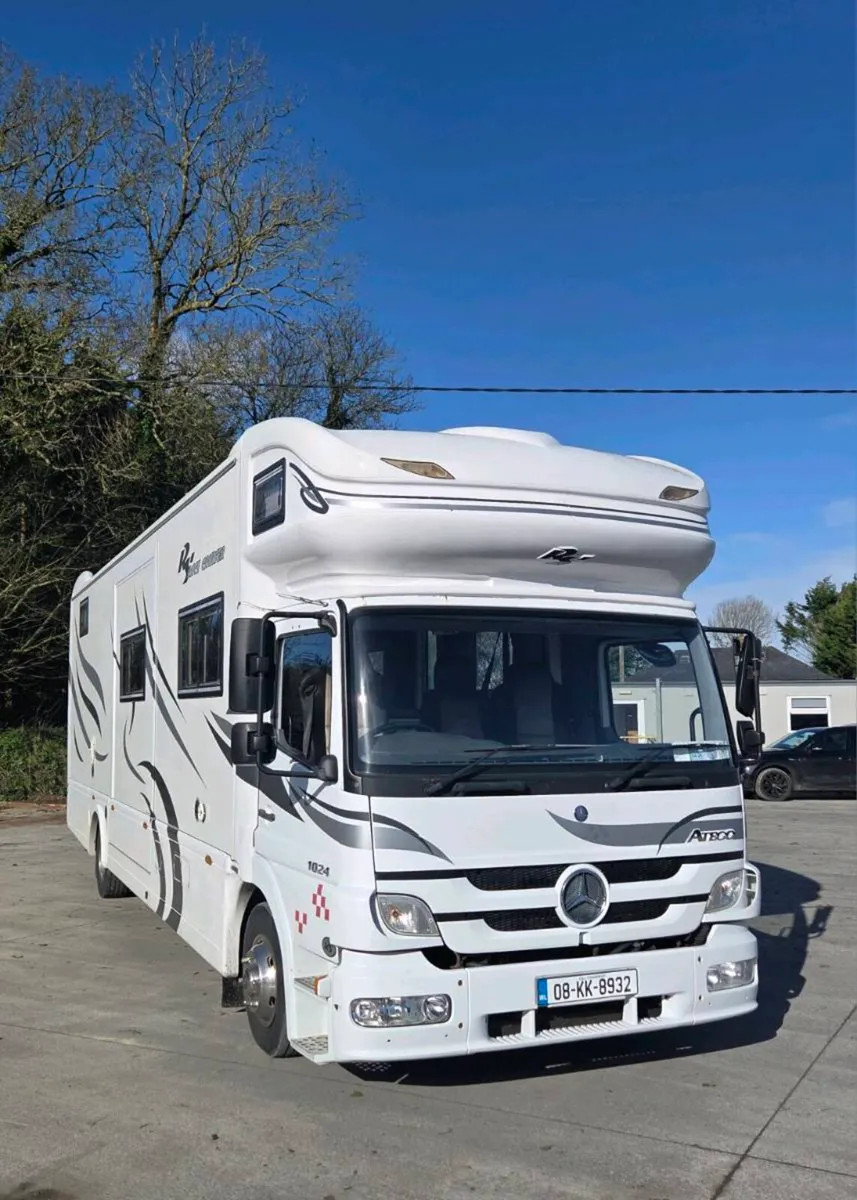 2008 Mercedes 1824 Rs Motorhome - Image 3