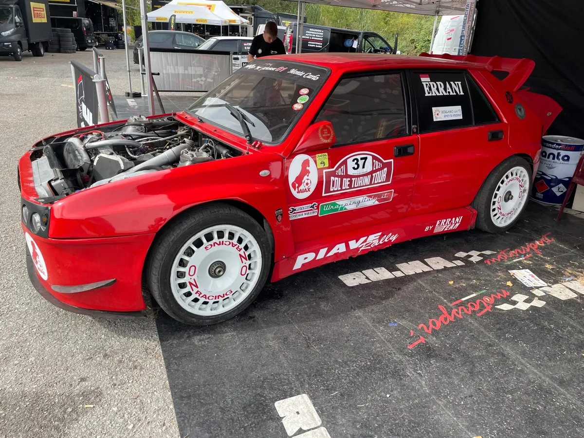 5seriesF10  520d manual 2012 320d  m-sport estate - Image 3