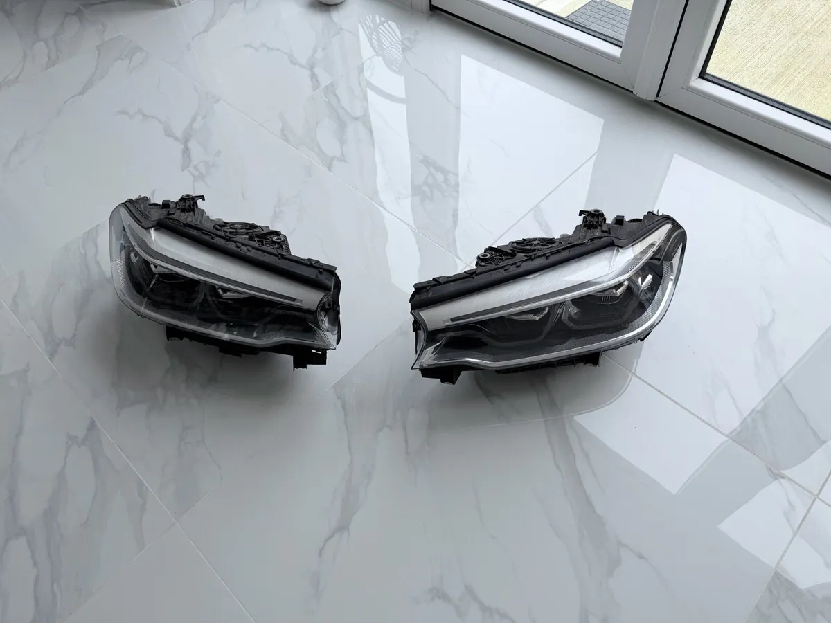 BMW 5 G30 LED HEADLIGHTS - Image 1