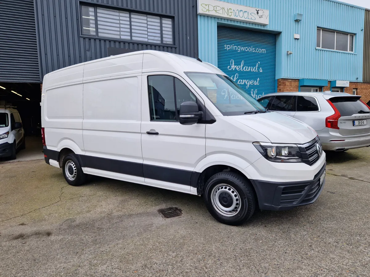 Volkswagen Crafter 2021 *Reversing Camera* - Image 2