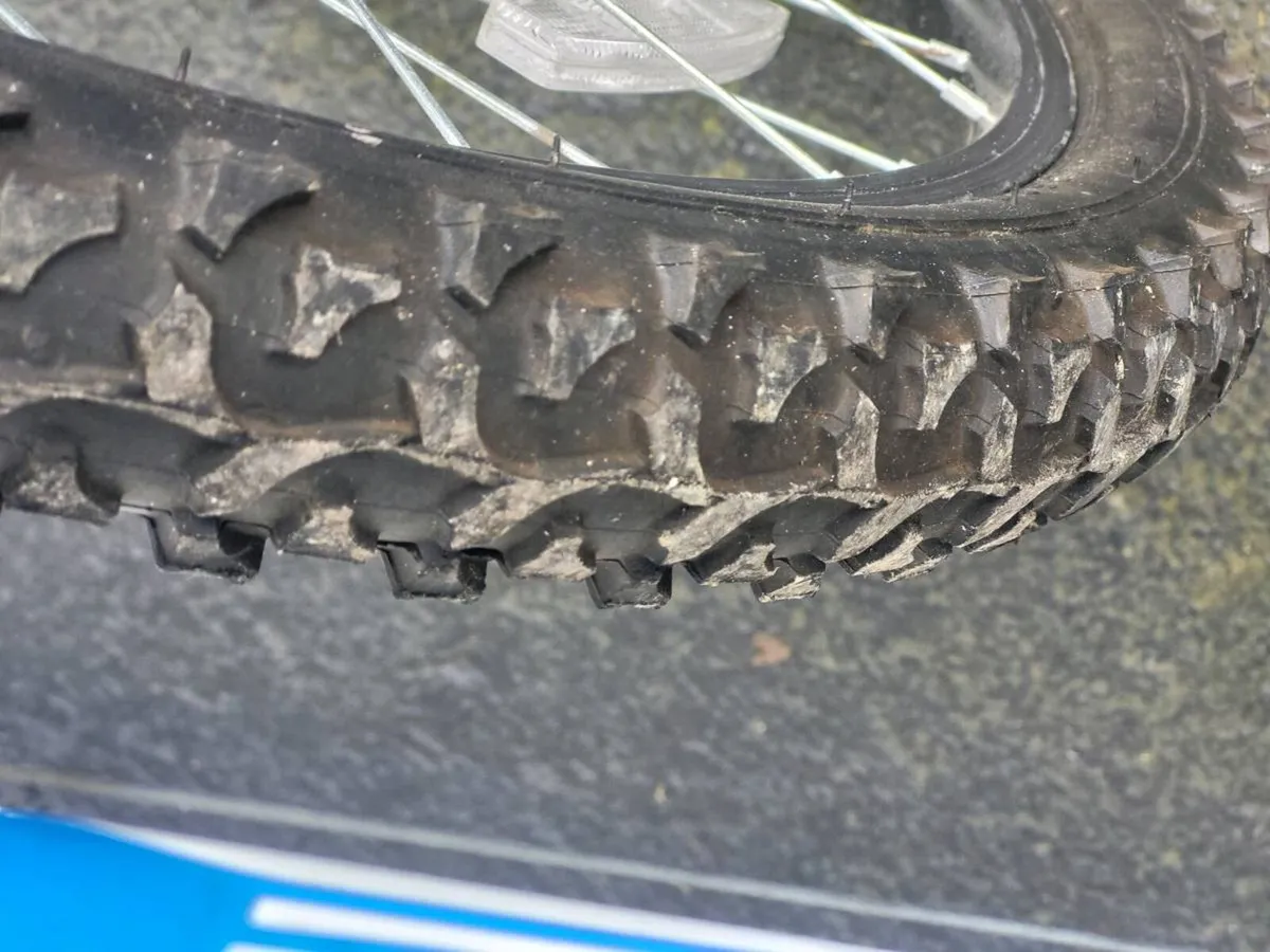 GUYS BIKE.CHEAP PRICE - Image 3