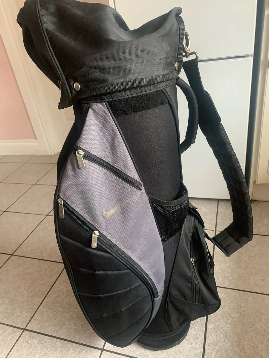 Nike Golf Bag - Image 1