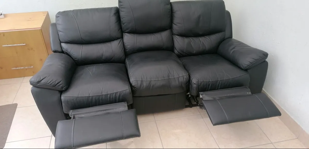 Black 3 seater sofa settee with dual recliners - Image 2