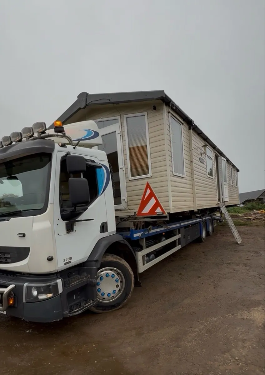 Mobile home moving truck - Image 3