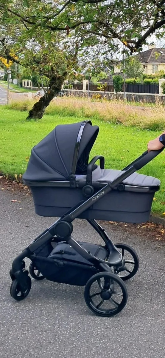 Icandy peach 7 pram - Image 3
