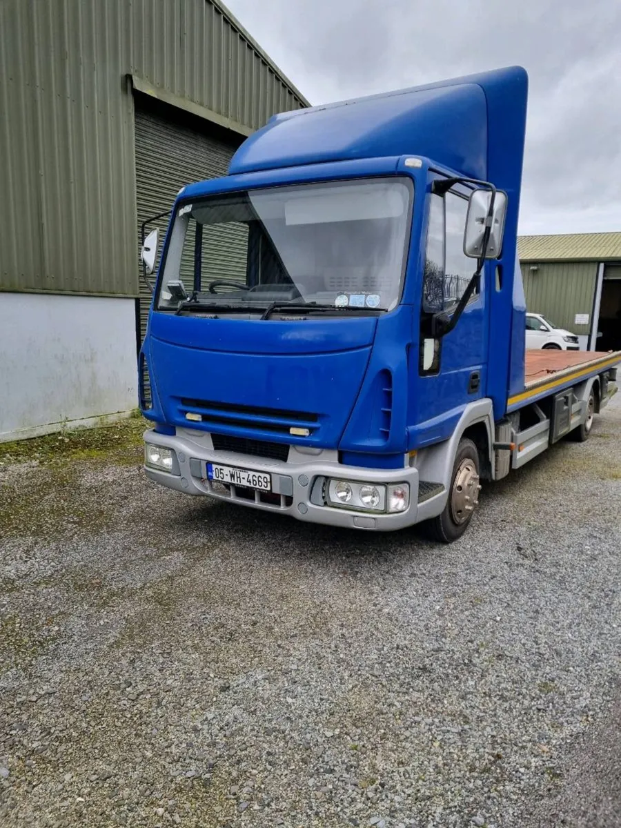 Recovery Lorry - Image 2