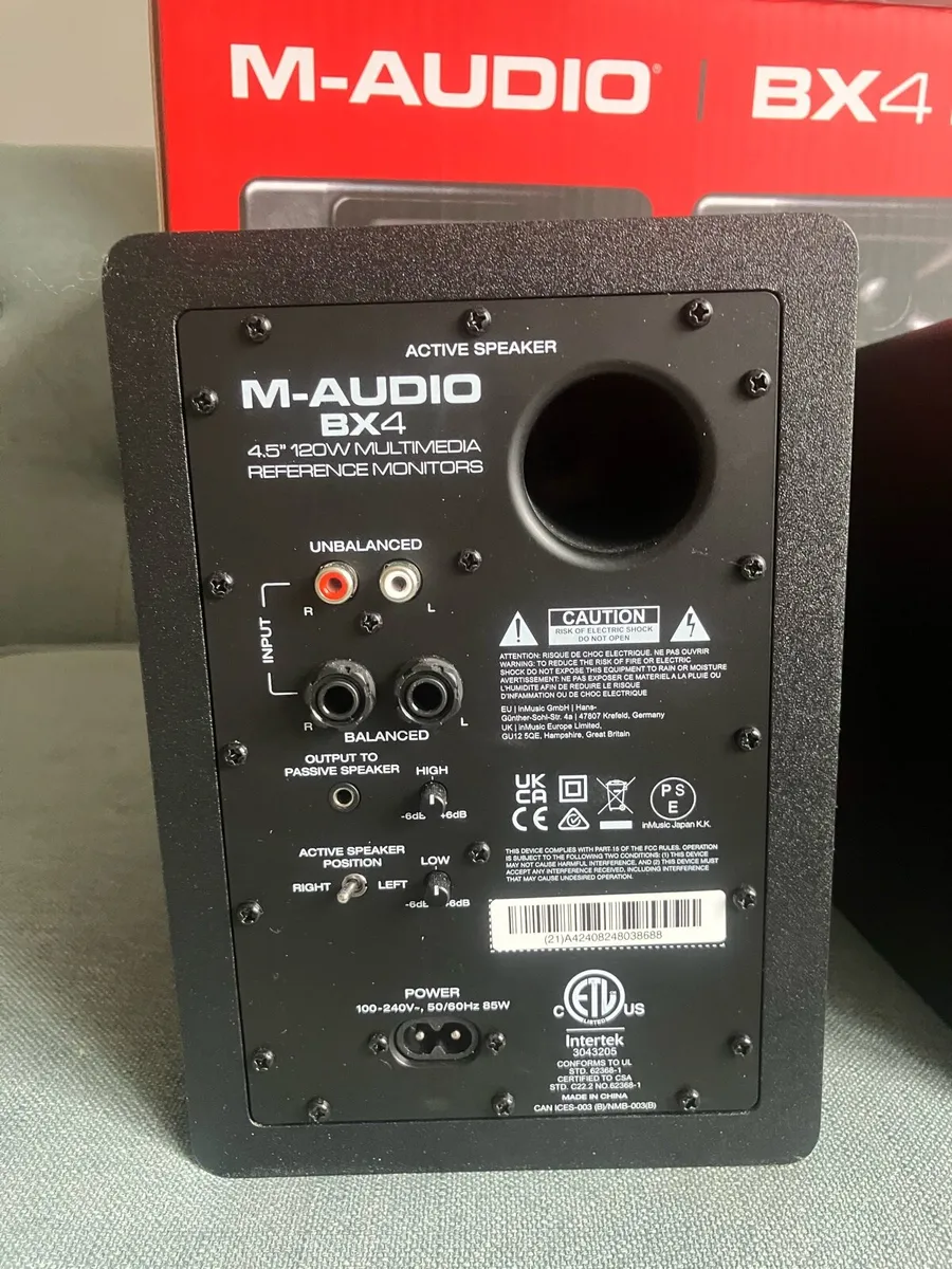 M-Audio BX4 Monitor Speakers - Image 4