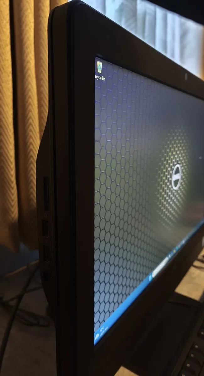 Dell Optiplex AIO - Image 2