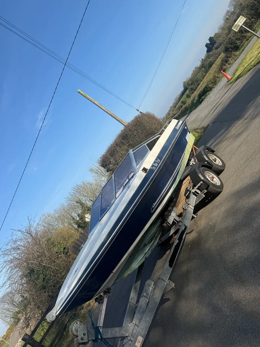 Blue pearl speedboat - Image 2