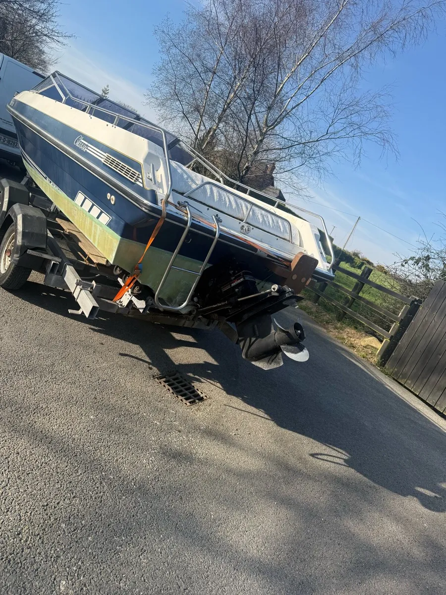 Blue pearl speedboat - Image 3