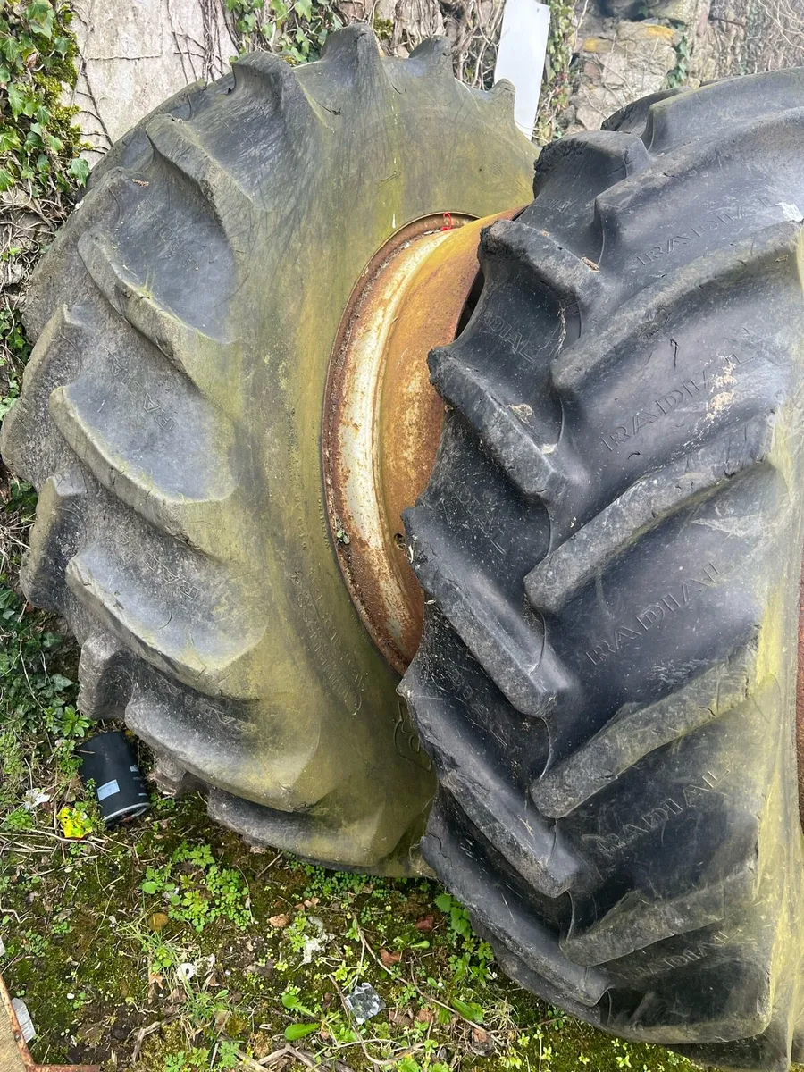 Twin wheels - Image 2