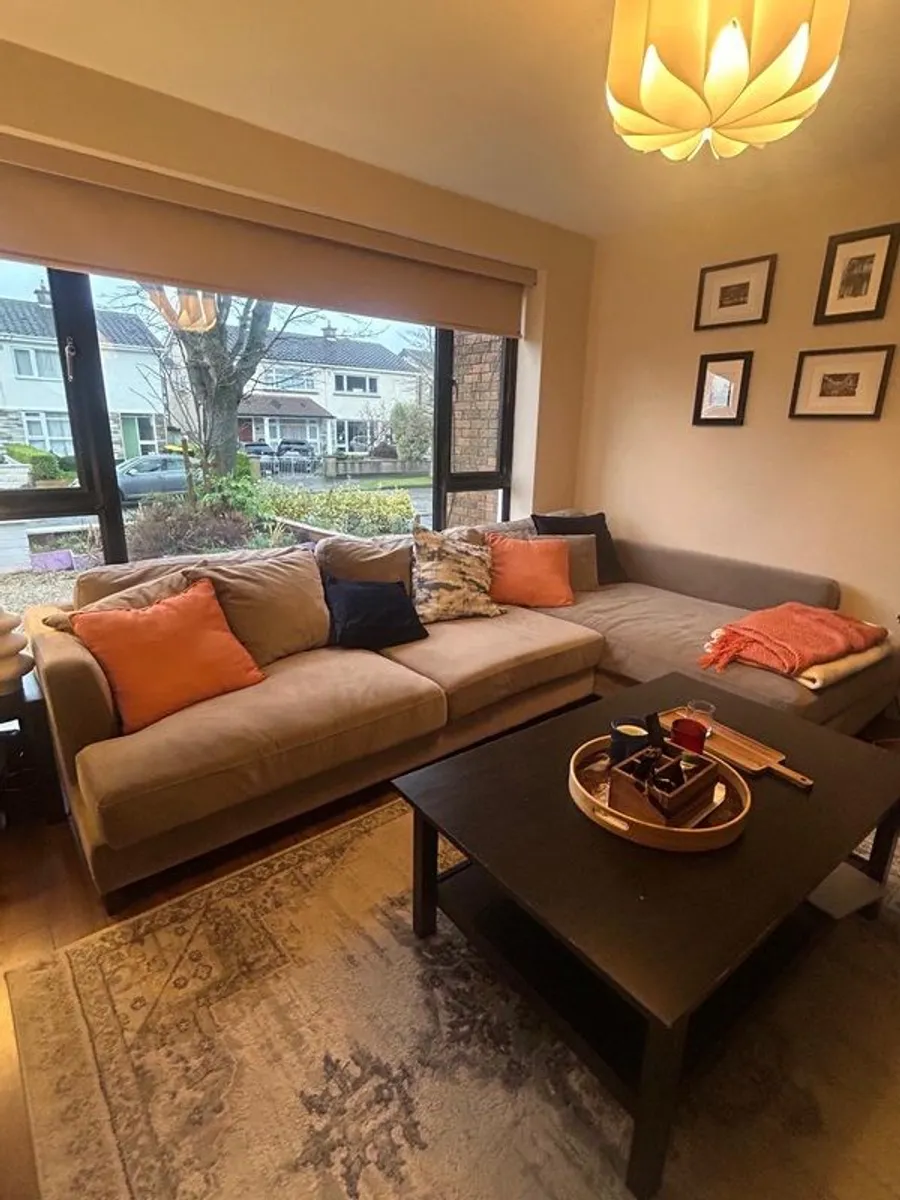 Diamond Furniture Bonnie Chaise - Image 1